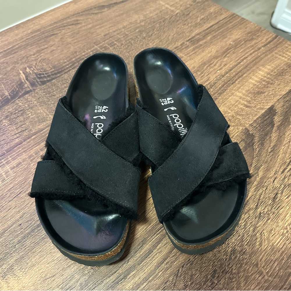 Papillio Siena black leather fuzzy straps 42